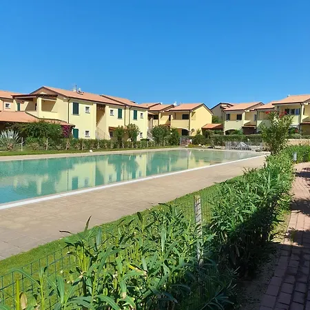 Max House A Un Passo Dal Mare Badesi