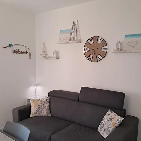 Max House A Un Passo Dal Mare Apartment